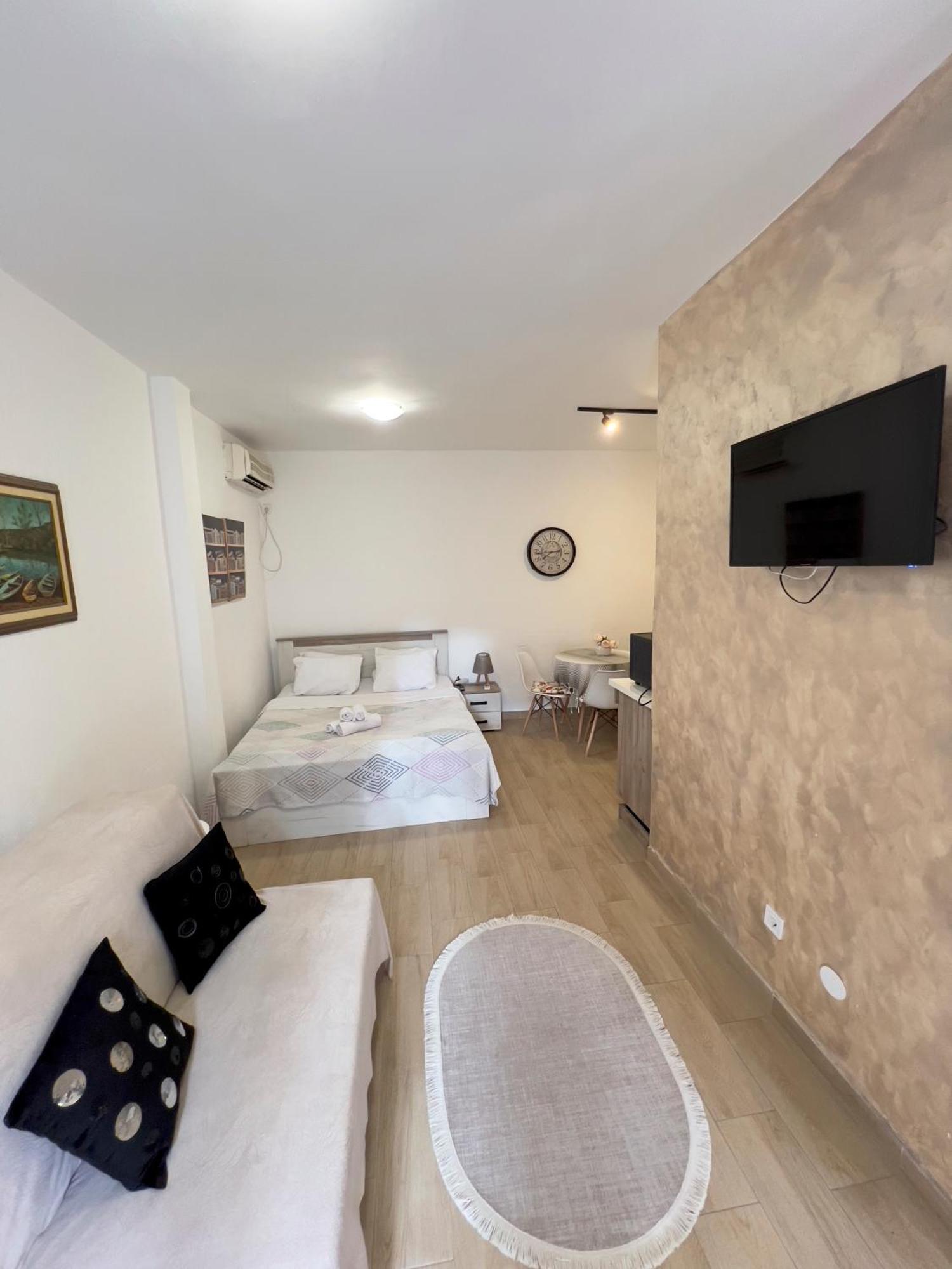 Casa Apartments, One-Bedroom Apartment Будва Экстерьер фото